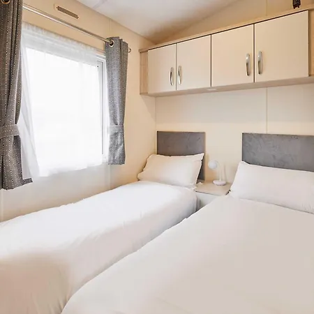 Dağ evi Host & - Deer View Pickering